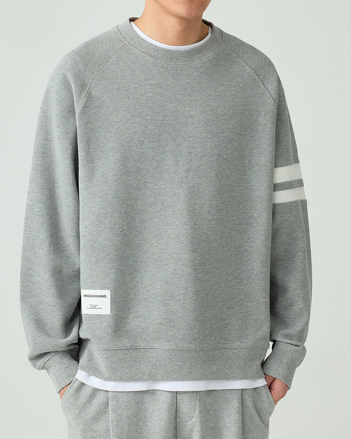 Mo Maike Ribbon Edge Contrast Raglan Sweatshirt - Modern Casual Men's Crewneck