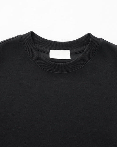 Momeike Horizon Stripe Crewneck: Soft Knit Pullover for Stylish Men