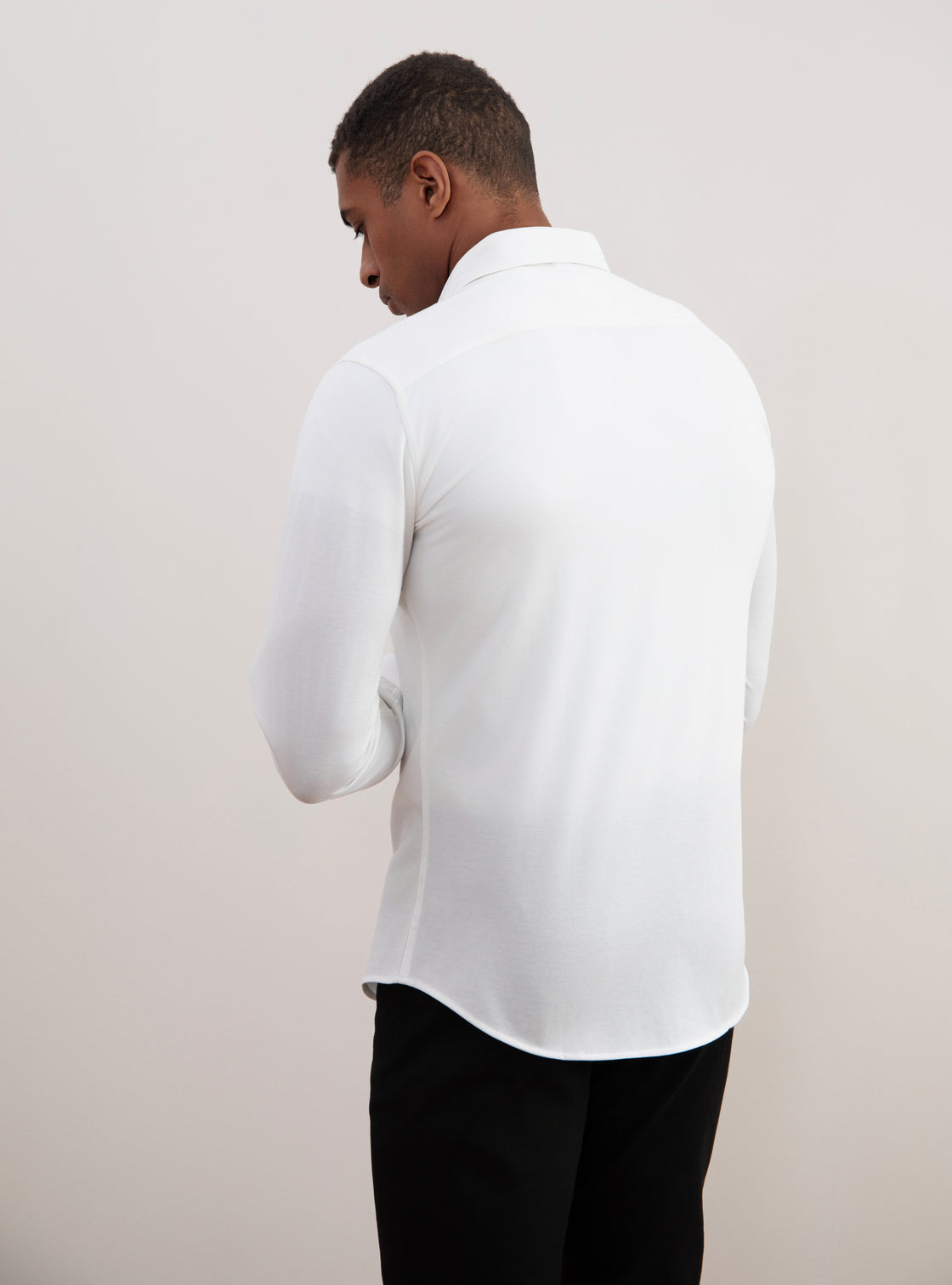 Men's Premium Off-White Cotton Piqué Slim Fit Shirt with Elegant Spread Collar